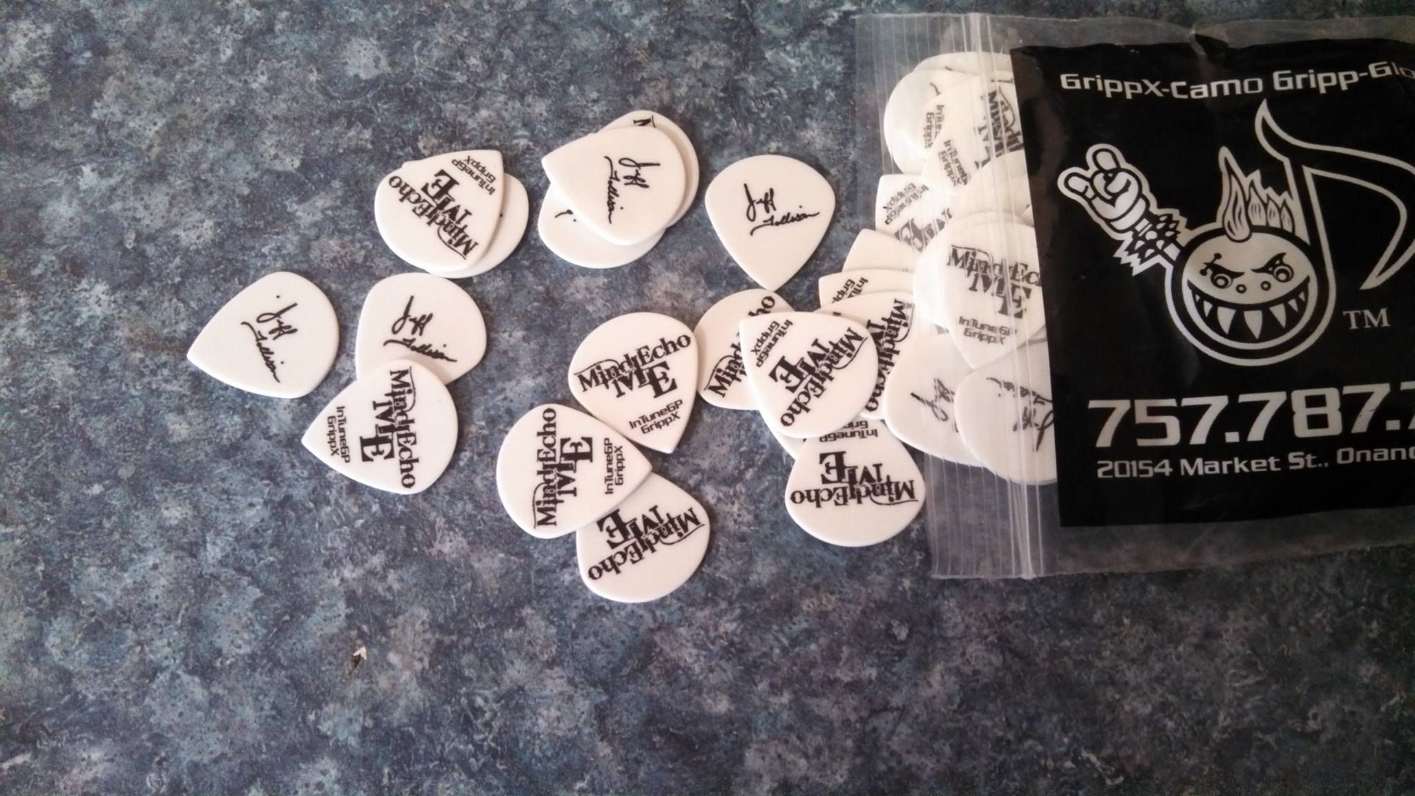 InTuneGP Fan Photos from Clients of personalized guitar picks 100 picks InTuneGP Fan Photos from Clients of personalized guitar picks