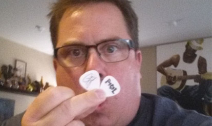 fans of personalized guitar picks fans of personalized guitar picks